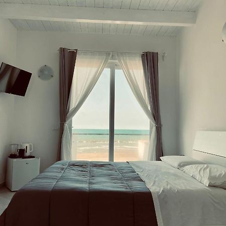 Carfagnini Rooms Termoli Kültér fotó
